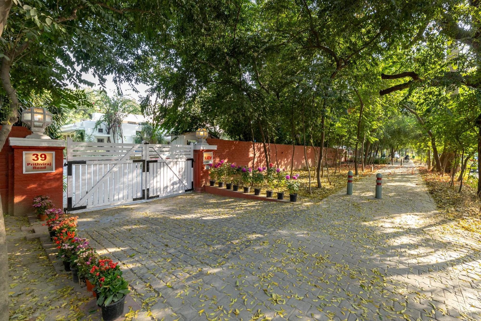 Lutyens Bungalow New Delhi Exteriör bild