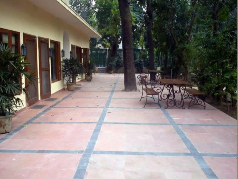 Lutyens Bungalow New Delhi Exteriör bild
